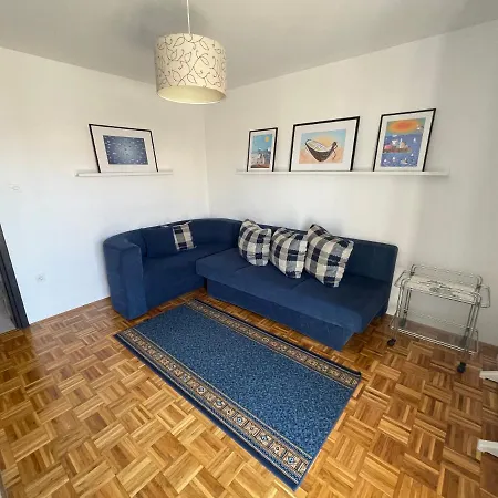 Melina Apartment