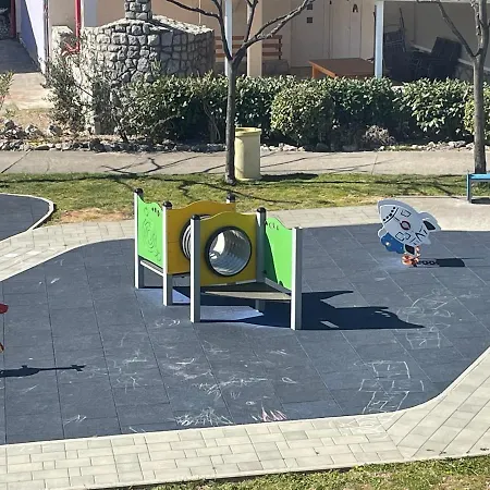 Melina Appartement Omišalj