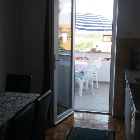 Melina Appartement *